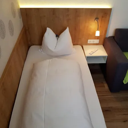 Garni Superior Simsseeblick 3* バート・エンドルフ