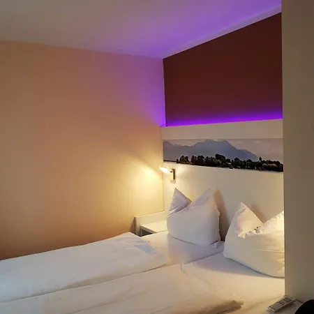 Hotell Garni Superior Simsseeblick Bad Endorf
